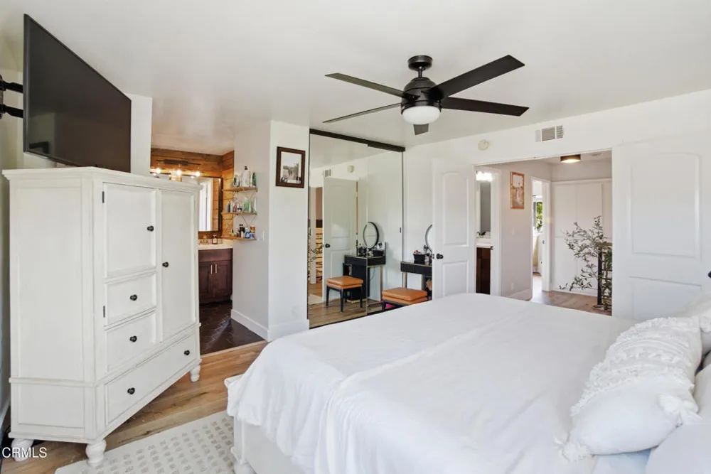 1130 Bogota Court Oxnard, CA 93035