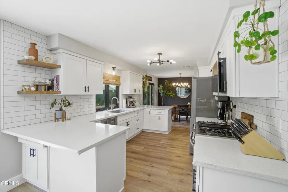 1130 Bogota Court Oxnard, CA 93035