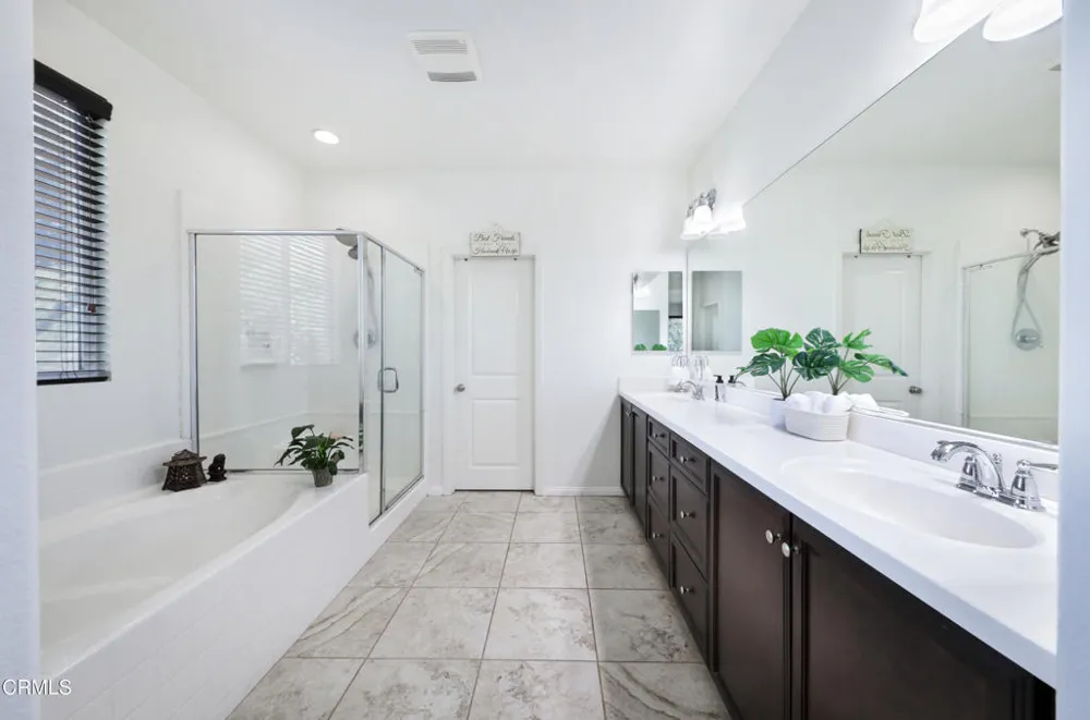 5902 Grizzly Peak Drive Bakersfield, CA 93311