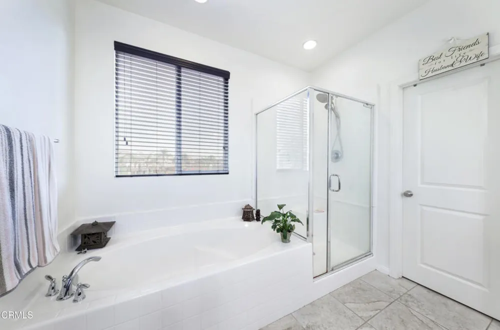 5902 Grizzly Peak Drive Bakersfield, CA 93311