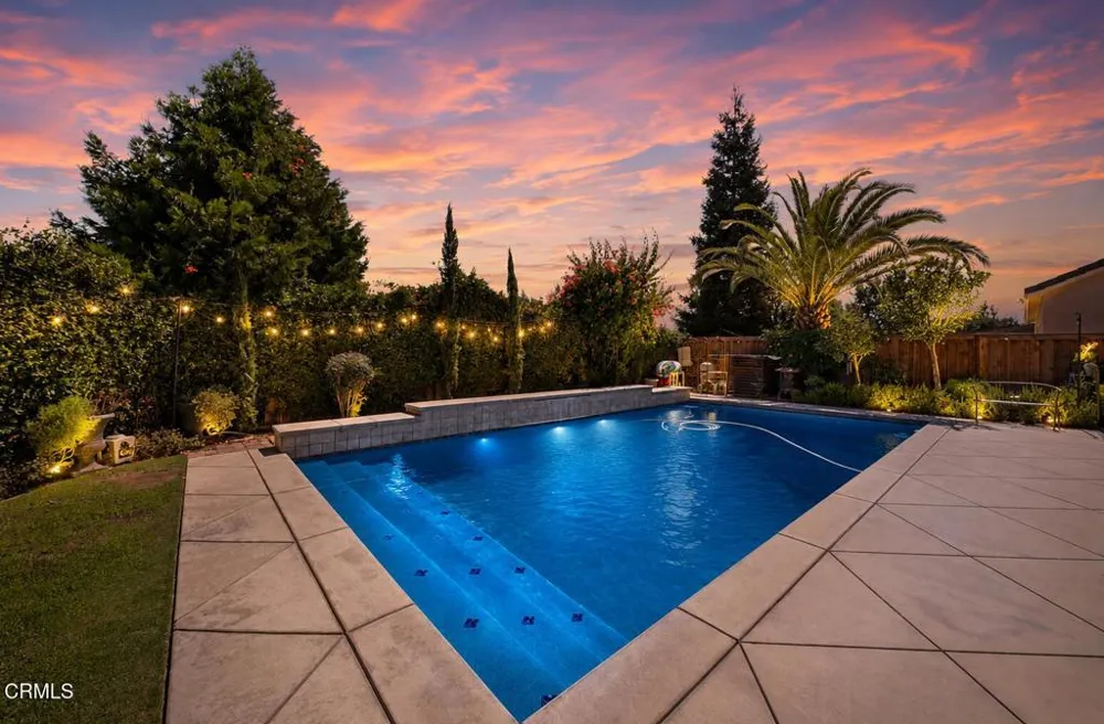5902 Grizzly Peak Drive Bakersfield, CA 93311