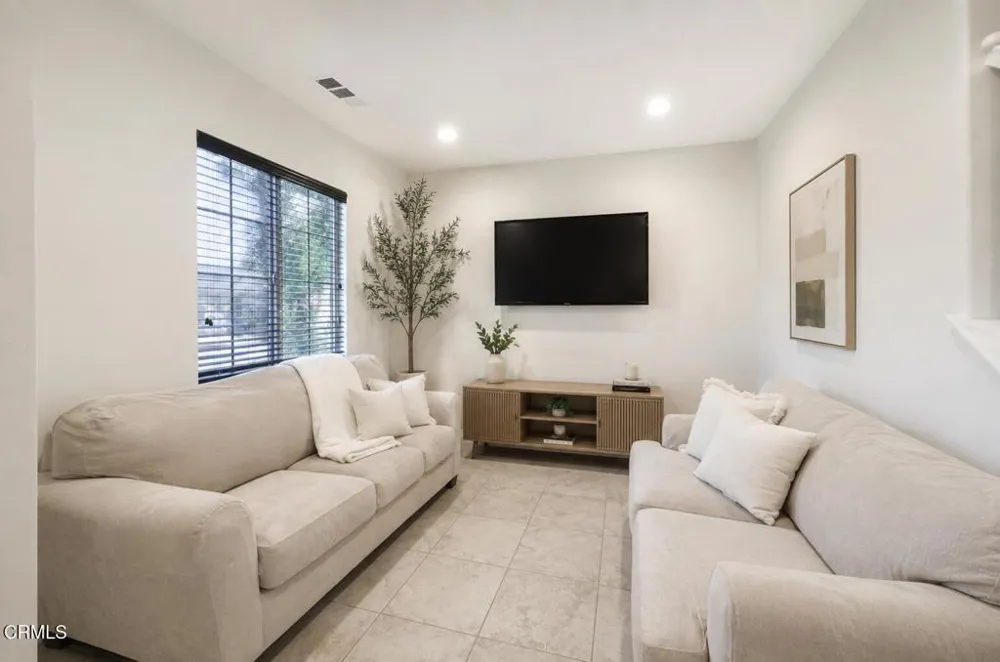5902 Grizzly Peak Drive Bakersfield, CA 93311