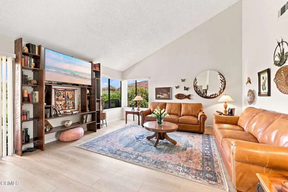 42062 Village 42 Camarillo, CA 93012