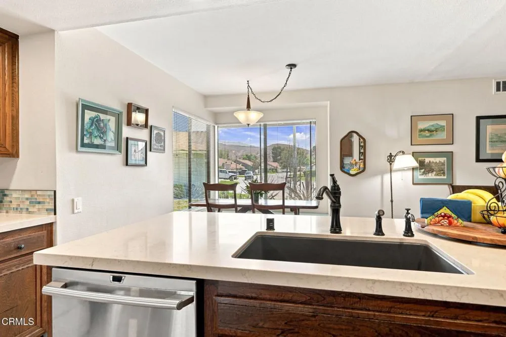 42062 Village 42 Camarillo, CA 93012