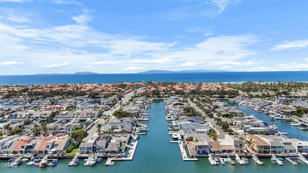4514 Gateshead Bay Oxnard, CA 93035