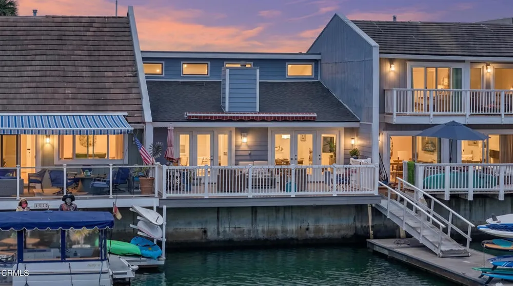4514 Gateshead Bay Oxnard, CA 93035