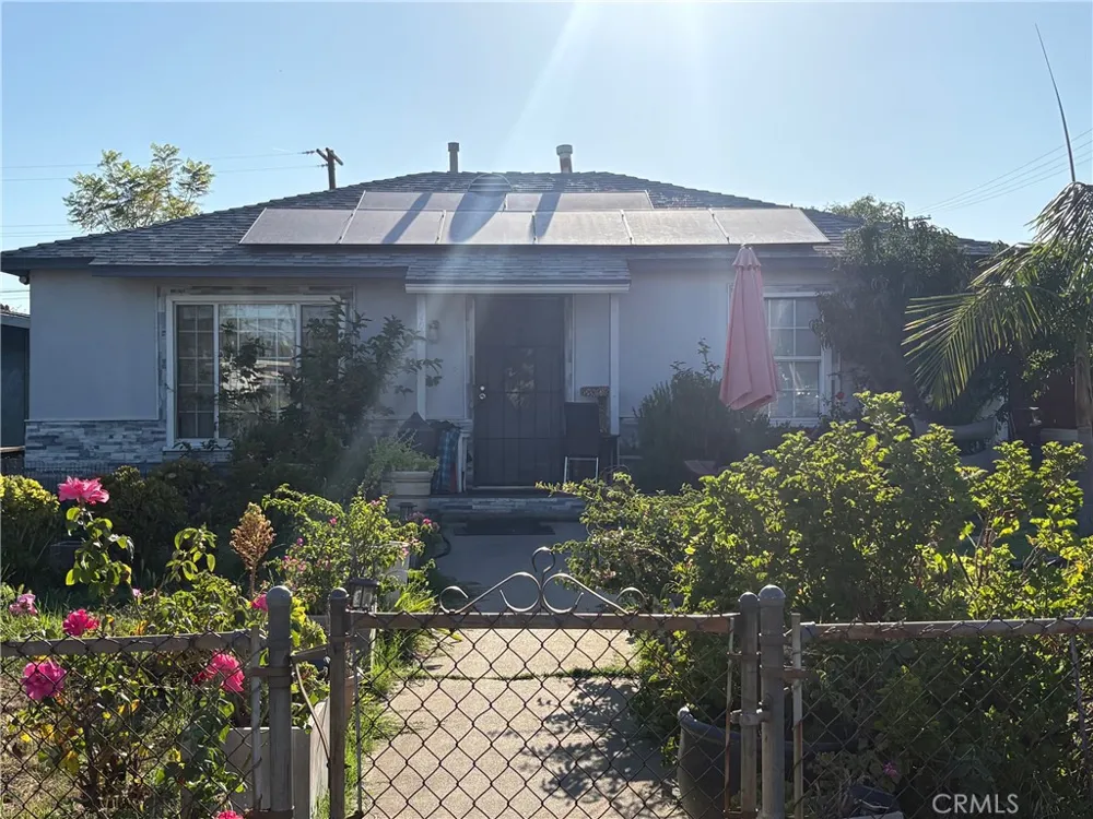 547 Angeleno Avenue Azusa, CA 91702