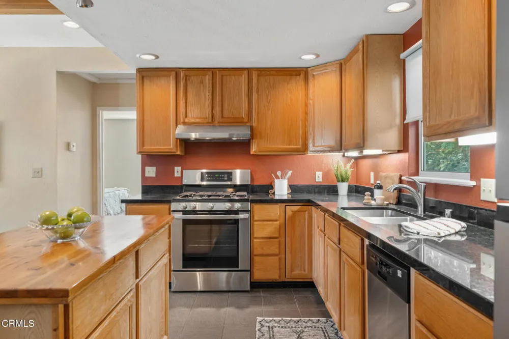 259 Prospect Street Oak View, CA 93022
