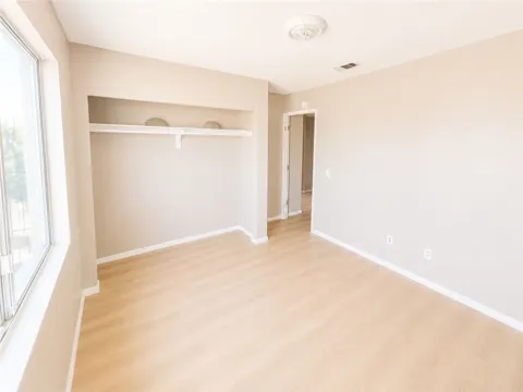 18152 Poinciana