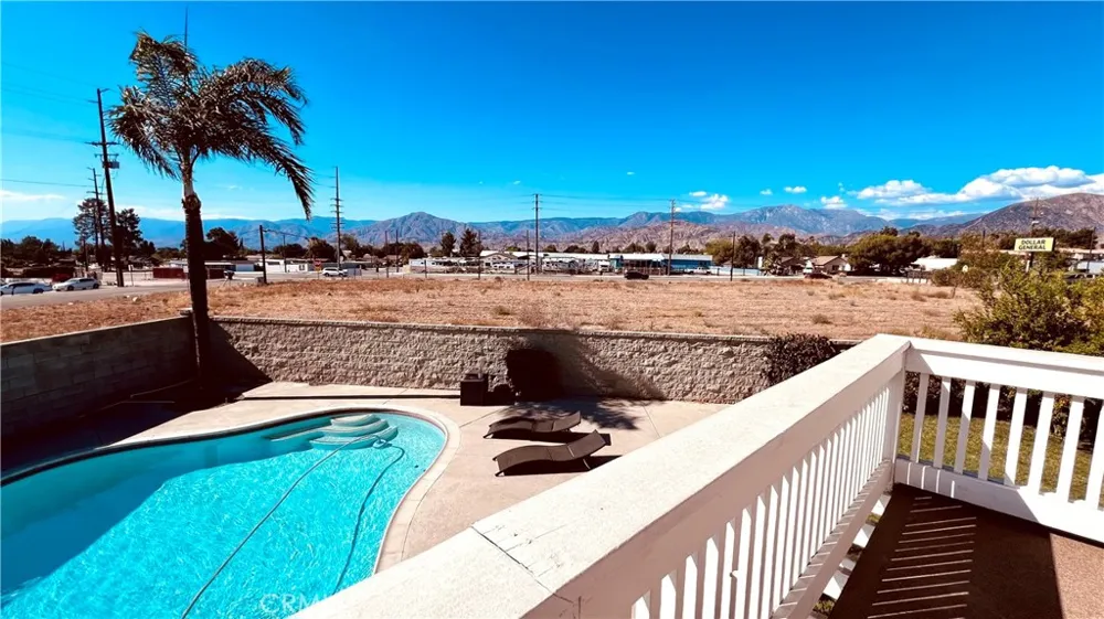31136 Slate Mentone, CA 92359