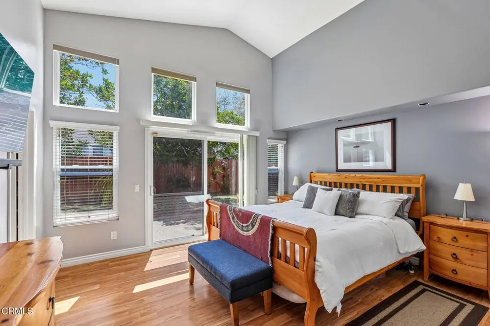 10442 Hugo Court Ventura, CA 93004
