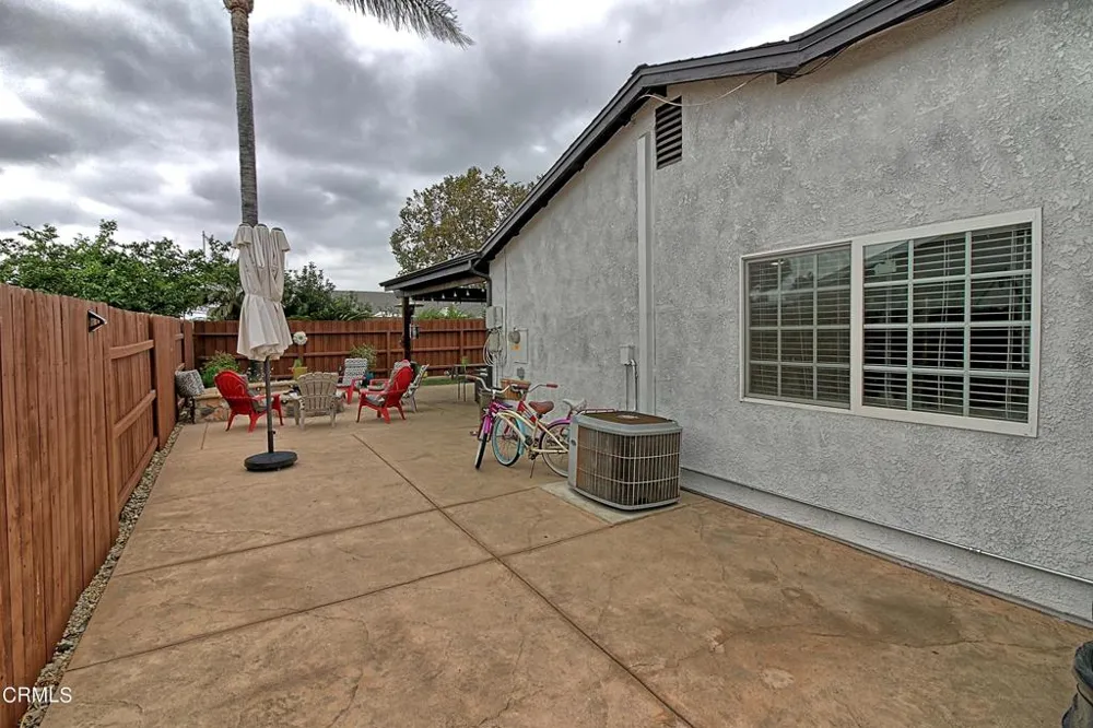 861 Calle Camelia Camarillo, CA 93010