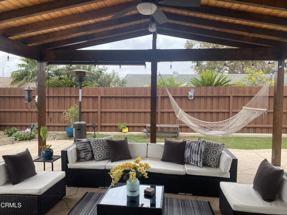 861 Calle Camelia Camarillo, CA 93010