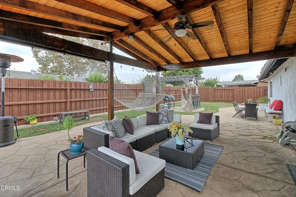 861 Calle Camelia Camarillo, CA 93010