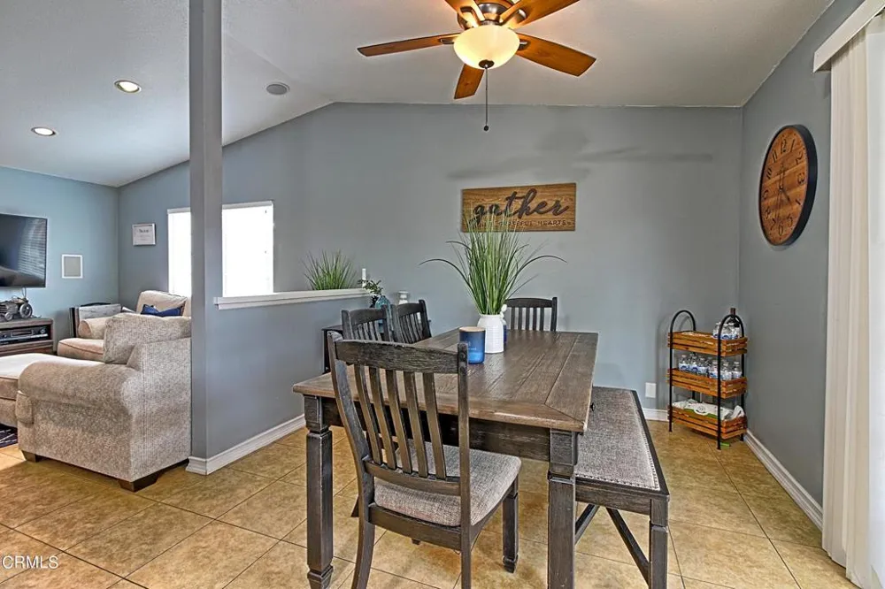 861 Calle Camelia Camarillo, CA 93010