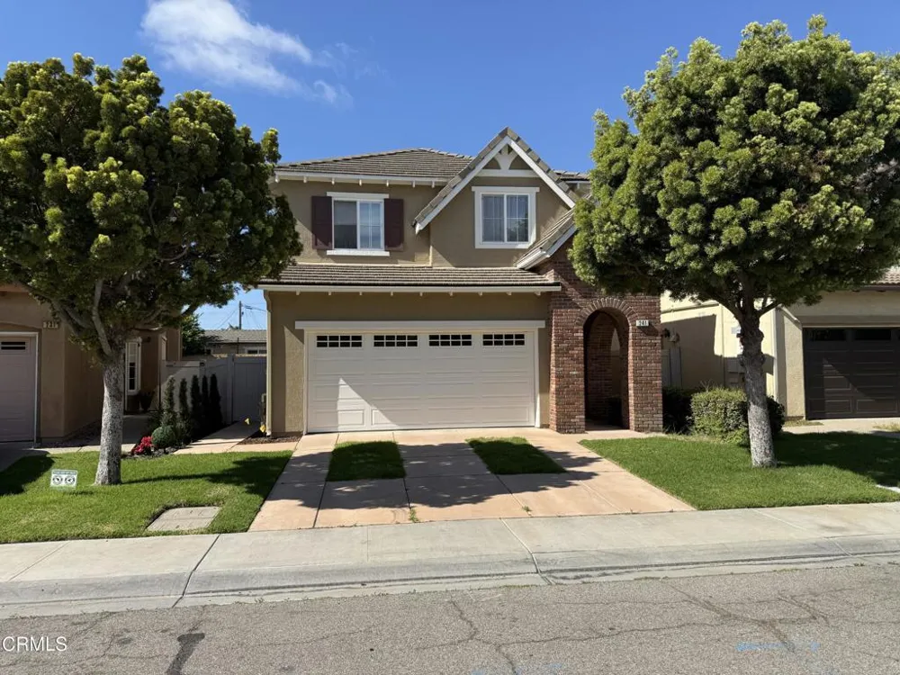 241 Bishop Way Oxnard, CA 93033