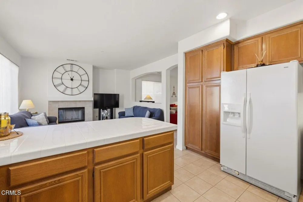 241 Bishop Way Oxnard, CA 93033