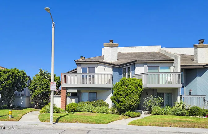 3404 Sunset Lane Oxnard, CA 93035