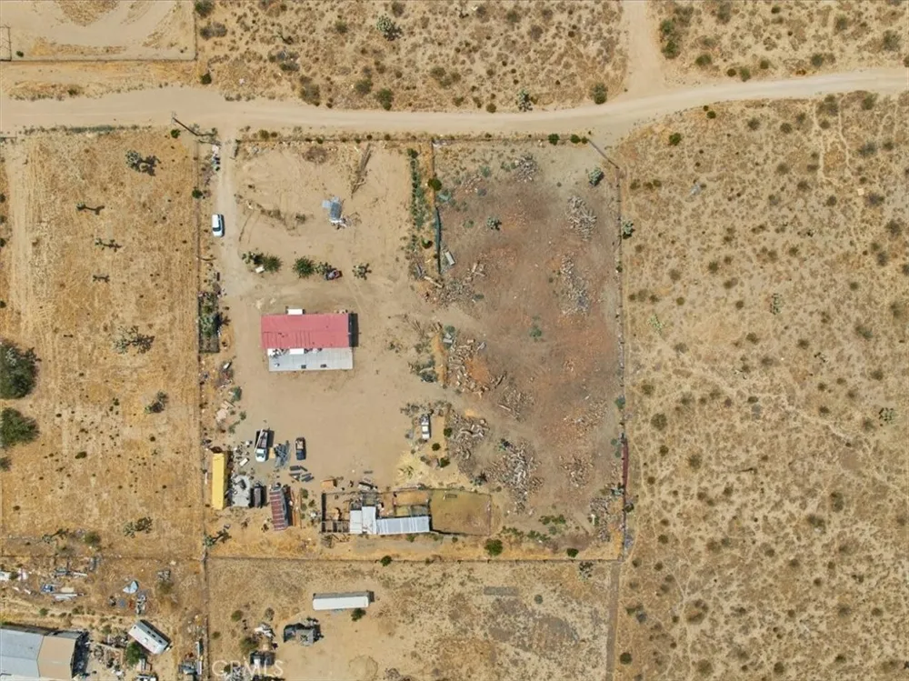 13475 Ailanthus Phelan, CA 92371