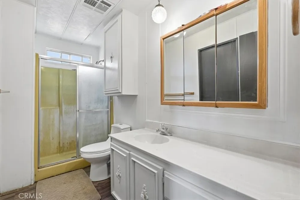 13475 Ailanthus Phelan, CA 92371