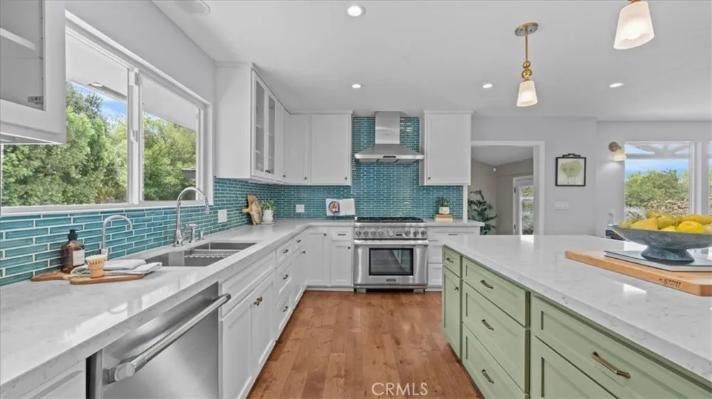 938 E Pomello Drive Claremont, CA 91711