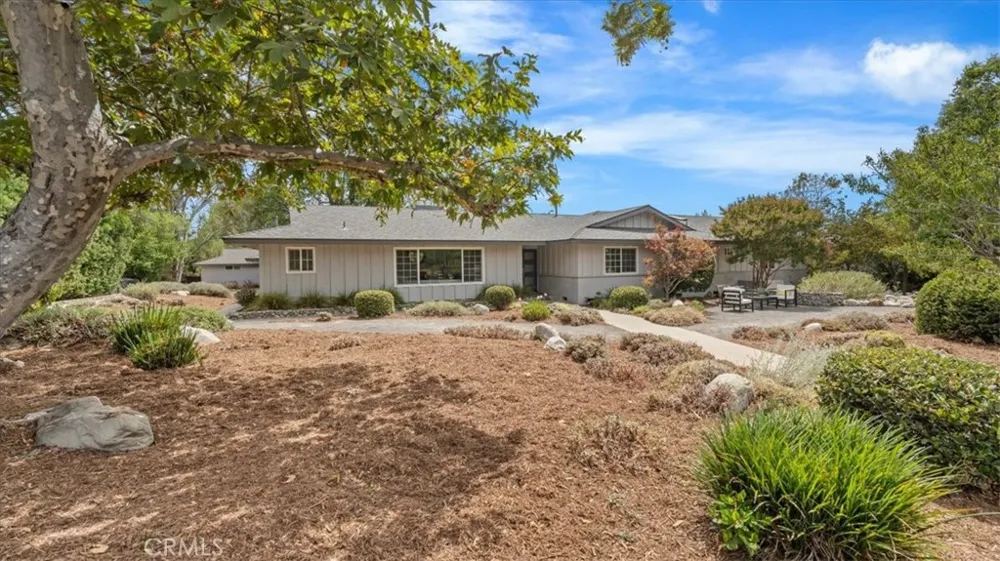 938 E Pomello Drive Claremont, CA 91711