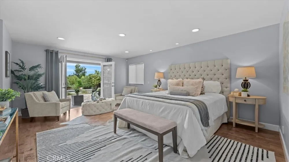 938 E Pomello Drive Claremont, CA 91711