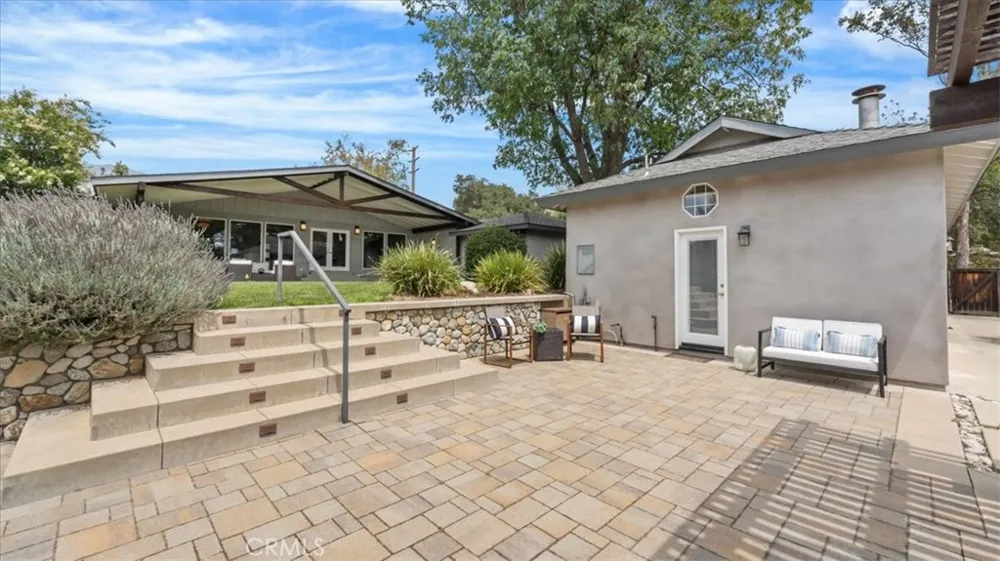 938 E Pomello Drive Claremont, CA 91711
