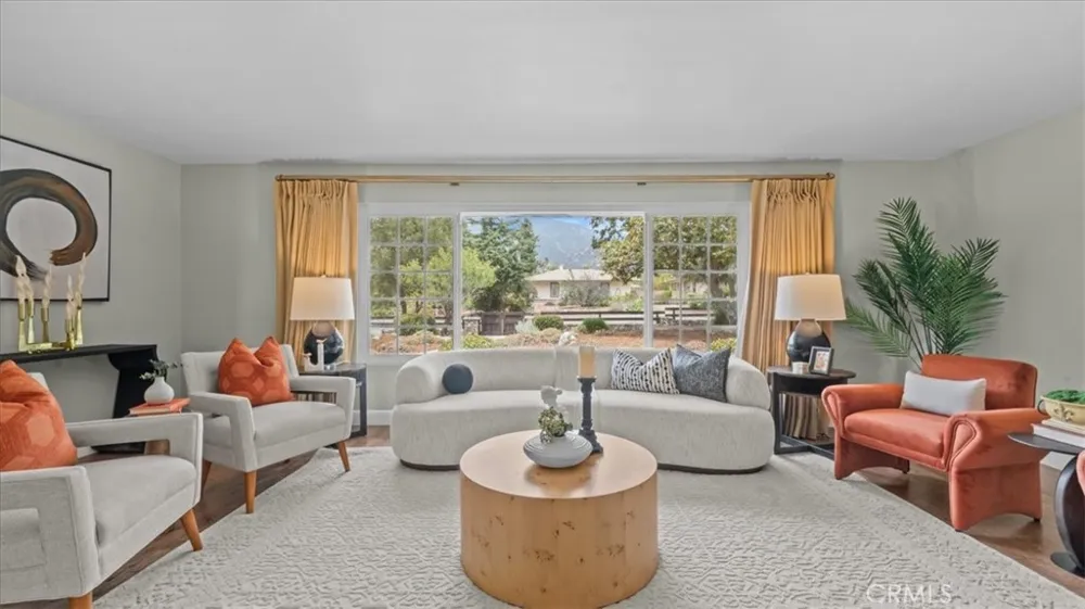 938 E Pomello Drive Claremont, CA 91711