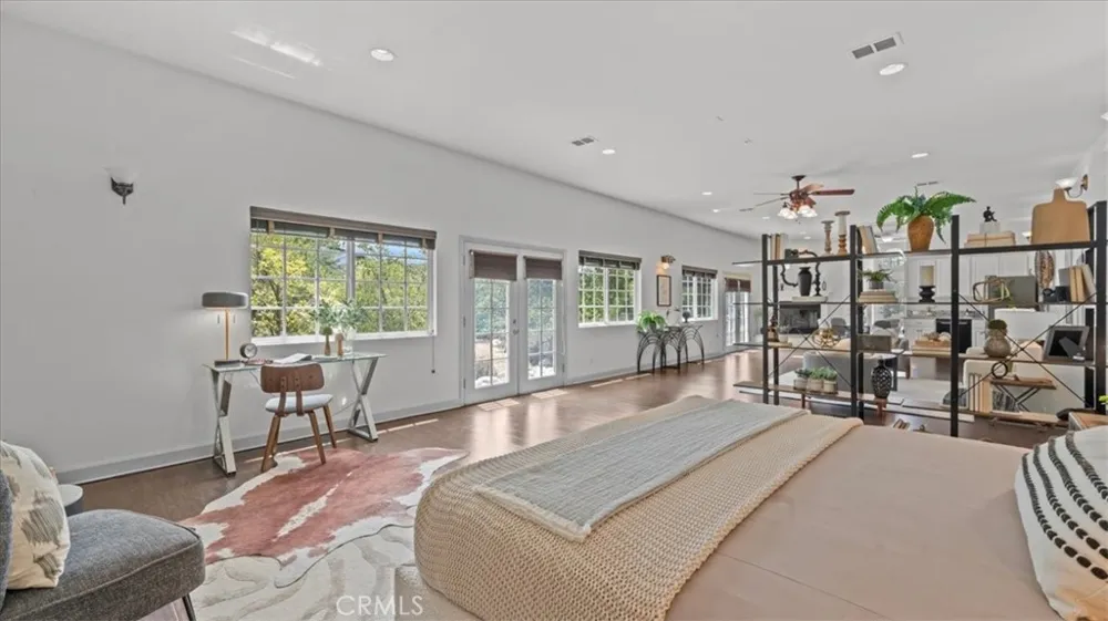 938 E Pomello Drive Claremont, CA 91711