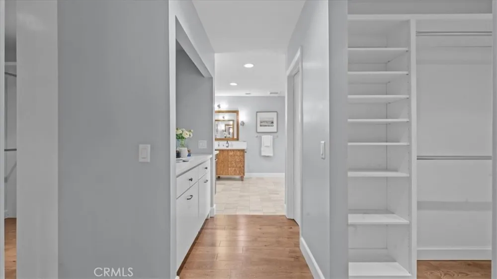 938 E Pomello Drive Claremont, CA 91711