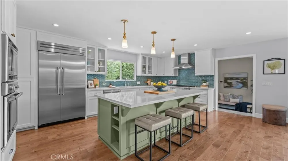 938 E Pomello Drive Claremont, CA 91711