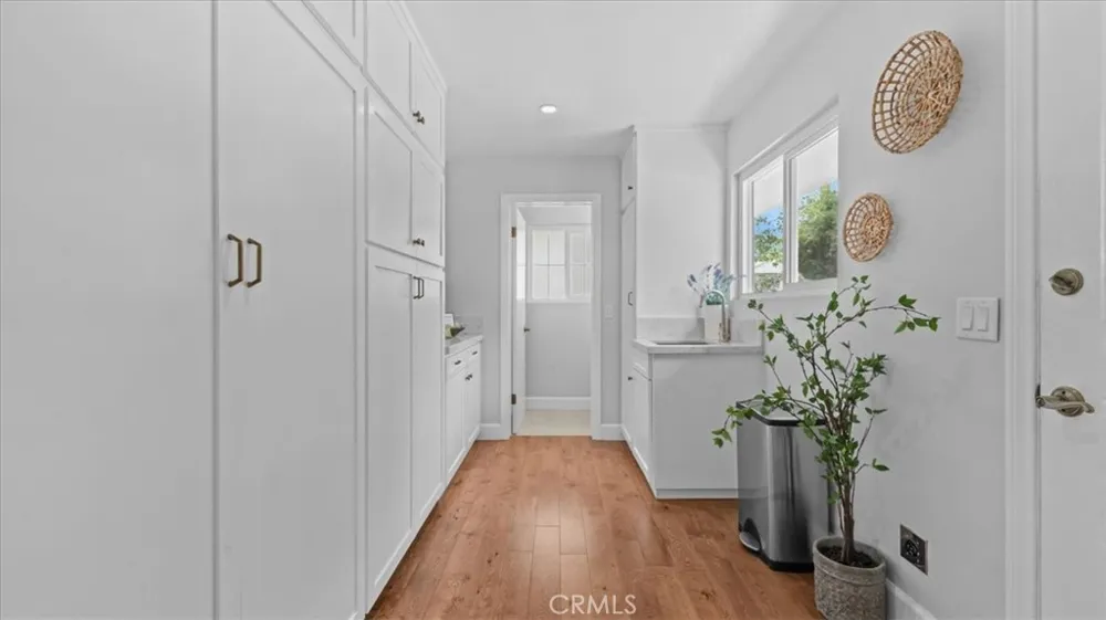 938 E Pomello Drive Claremont, CA 91711