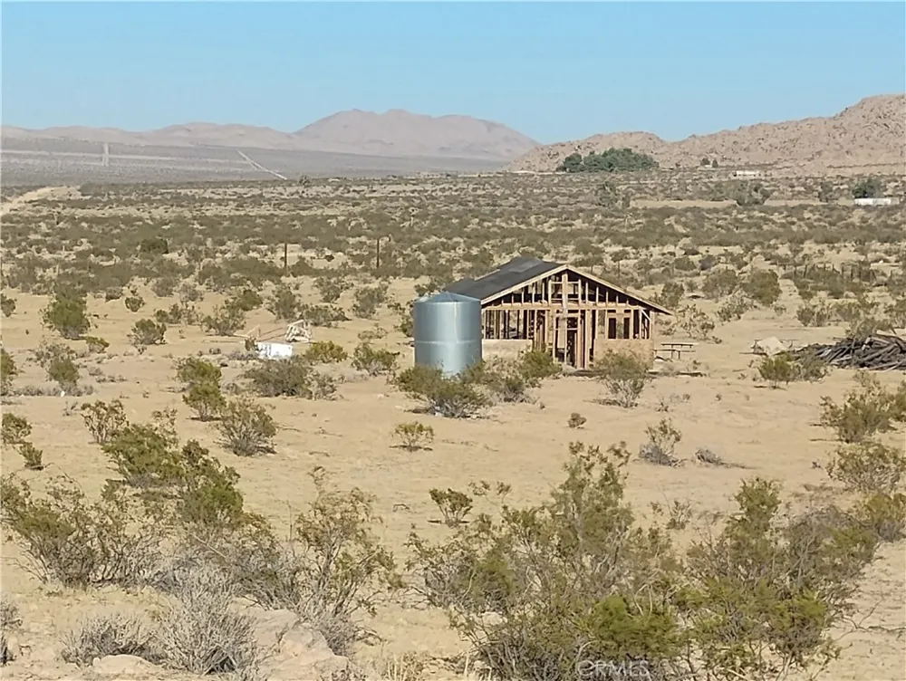 45750 250th E Lancaster, CA 93535