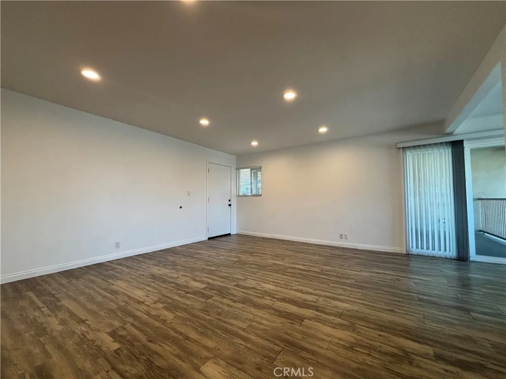657 Scott Place #09 Glendora, CA 91740