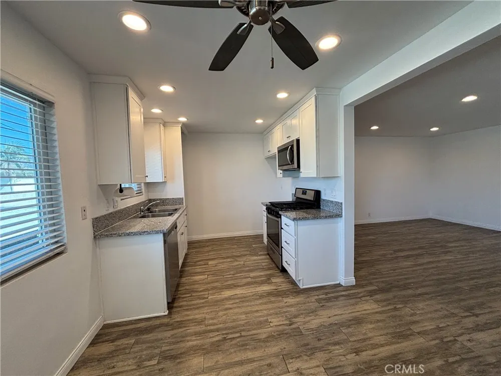 657 Scott Place #09 Glendora, CA 91740
