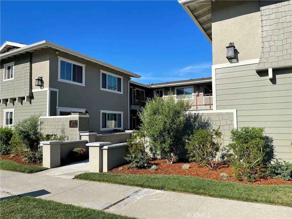 657 Scott Place #09 Glendora, CA 91740