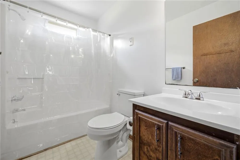 1315 White Hill School Road Commerce, GA 30529