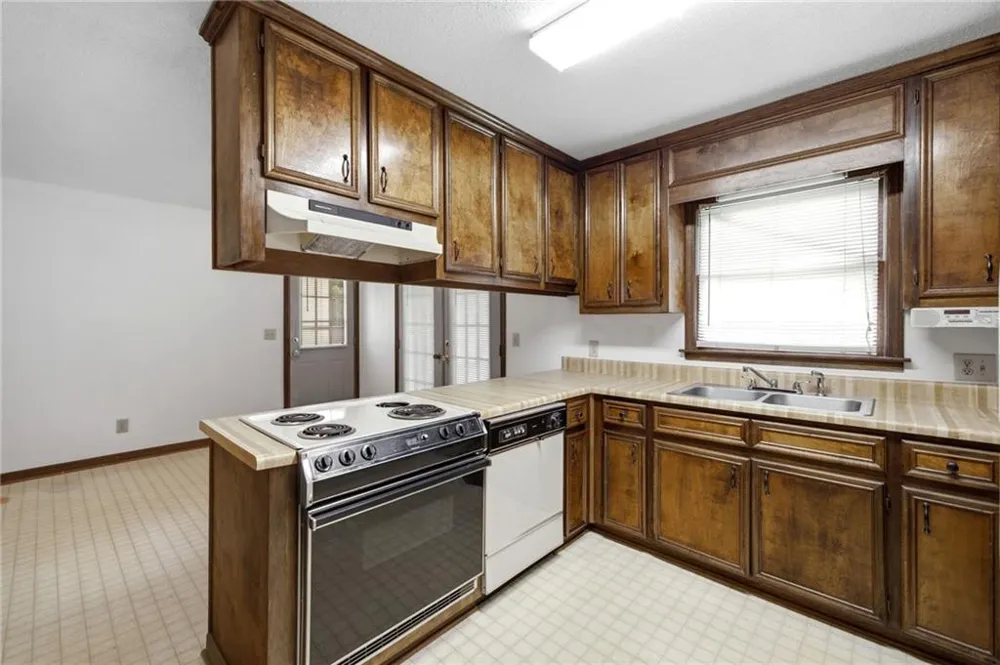 1315 White Hill School Road Commerce, GA 30529