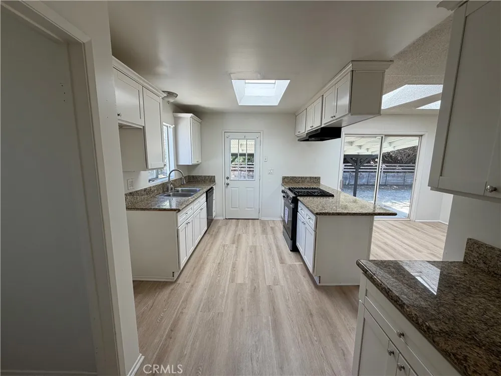 2204 Calle Tortuosa San Diego, CA 92139