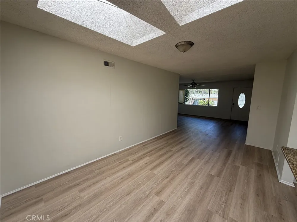 2204 Calle Tortuosa San Diego, CA 92139