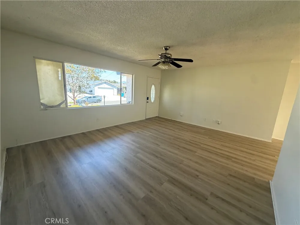 2204 Calle Tortuosa San Diego, CA 92139