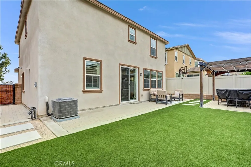 17270 Pioneer San Bernardino, CA 92407