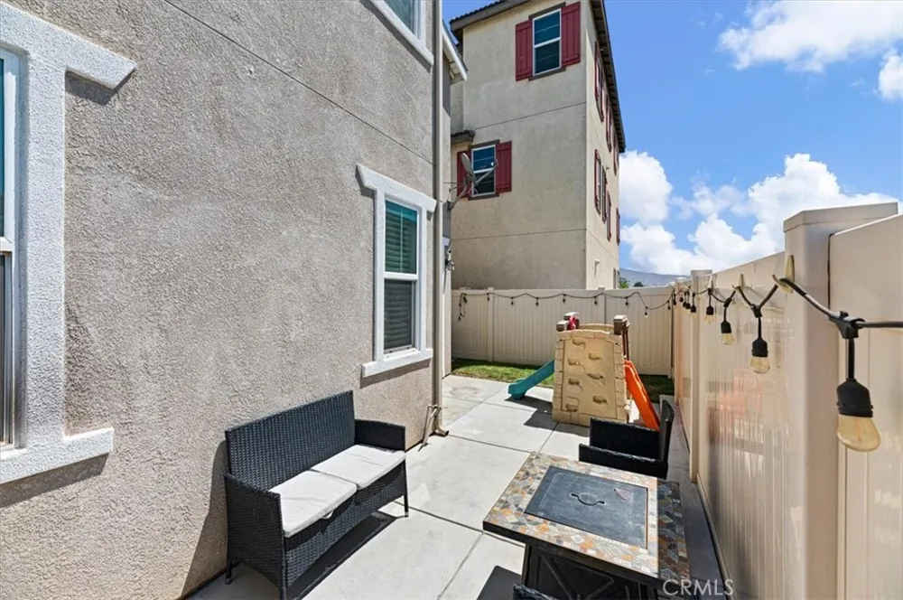 4022 Boulder Drive Jurupa Valley, CA 92509