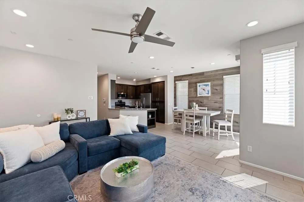 4022 Boulder Drive Jurupa Valley, CA 92509