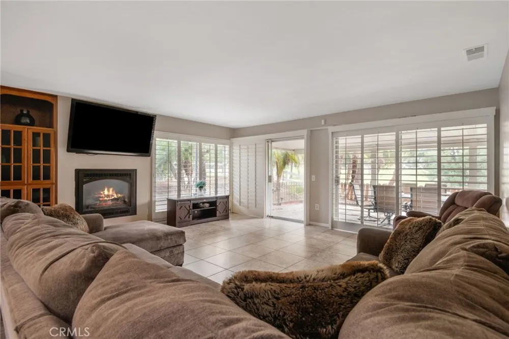 6168 Avenue Juan Diaz Riverside, CA 92509