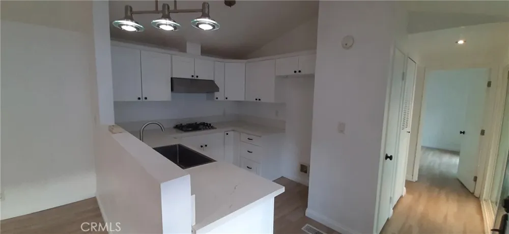 1652 Home Terrace Pomona, CA 91768