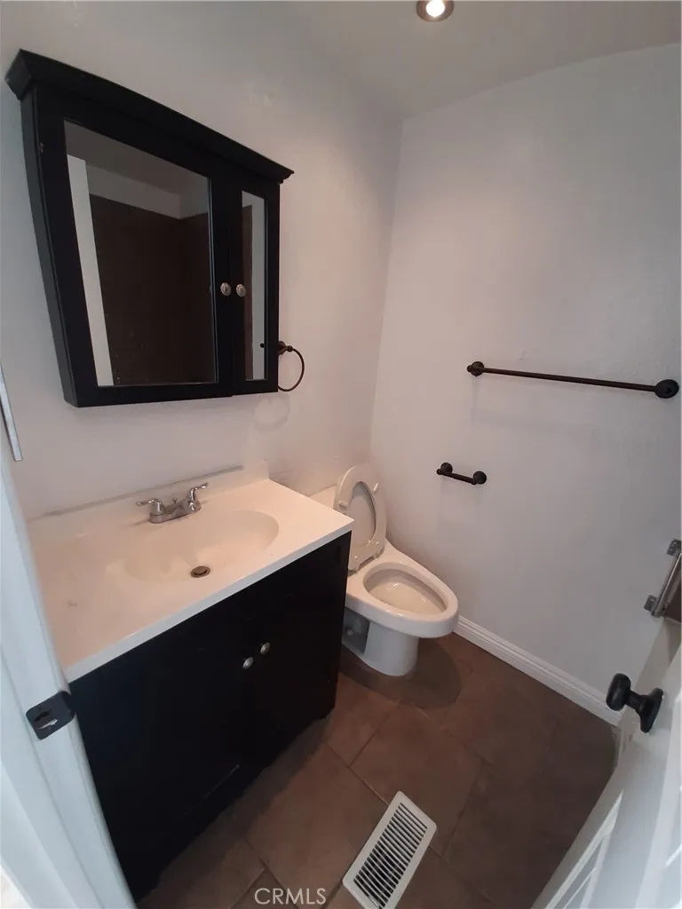 1652 Home Terrace Pomona, CA 91768