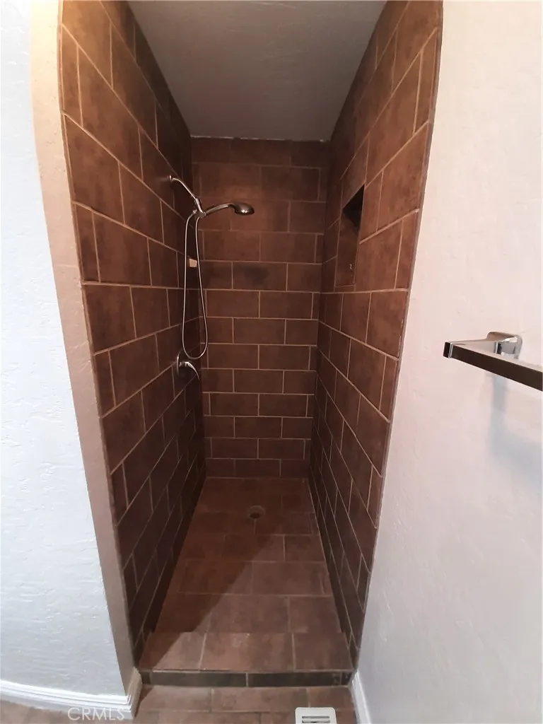 1652 Home Terrace Pomona, CA 91768