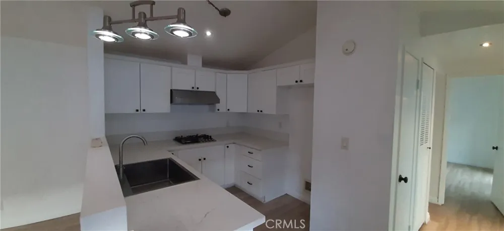 1652 Home Terrace Pomona, CA 91768